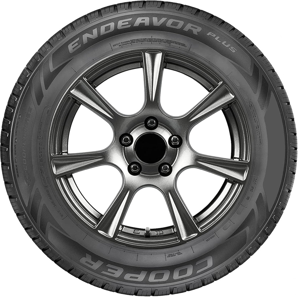 Set of 4 235/65R18 106H All Season Tires X263153