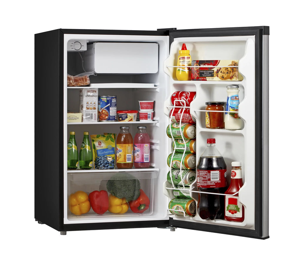 4.4 Cu ft One Door Mini Fridge S71414