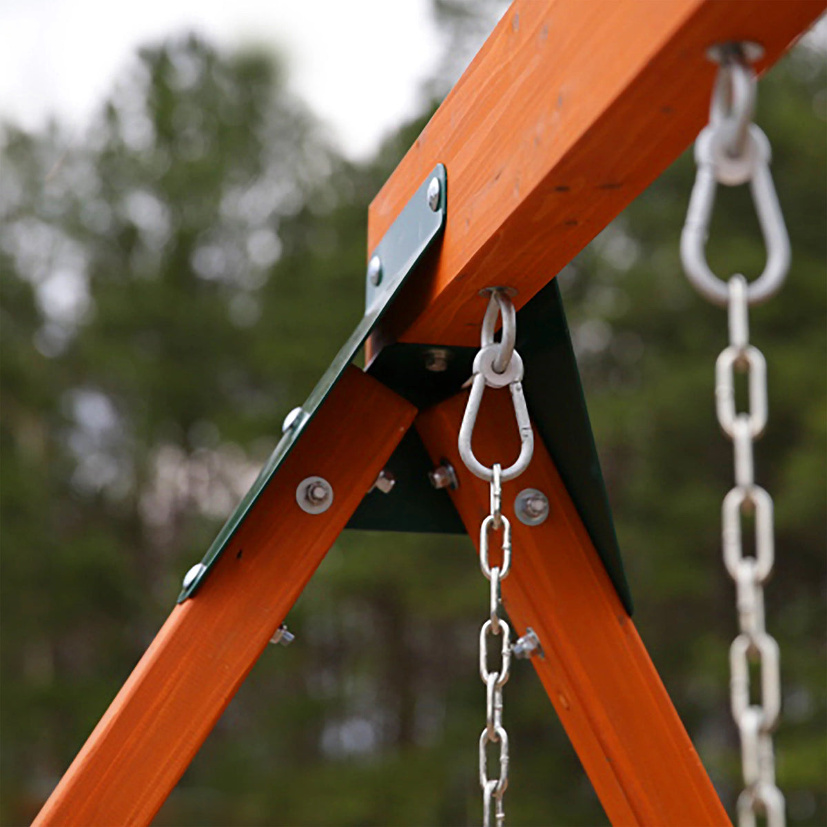 Wooden Swing Set with Two Swings and a Trapeze Y6600