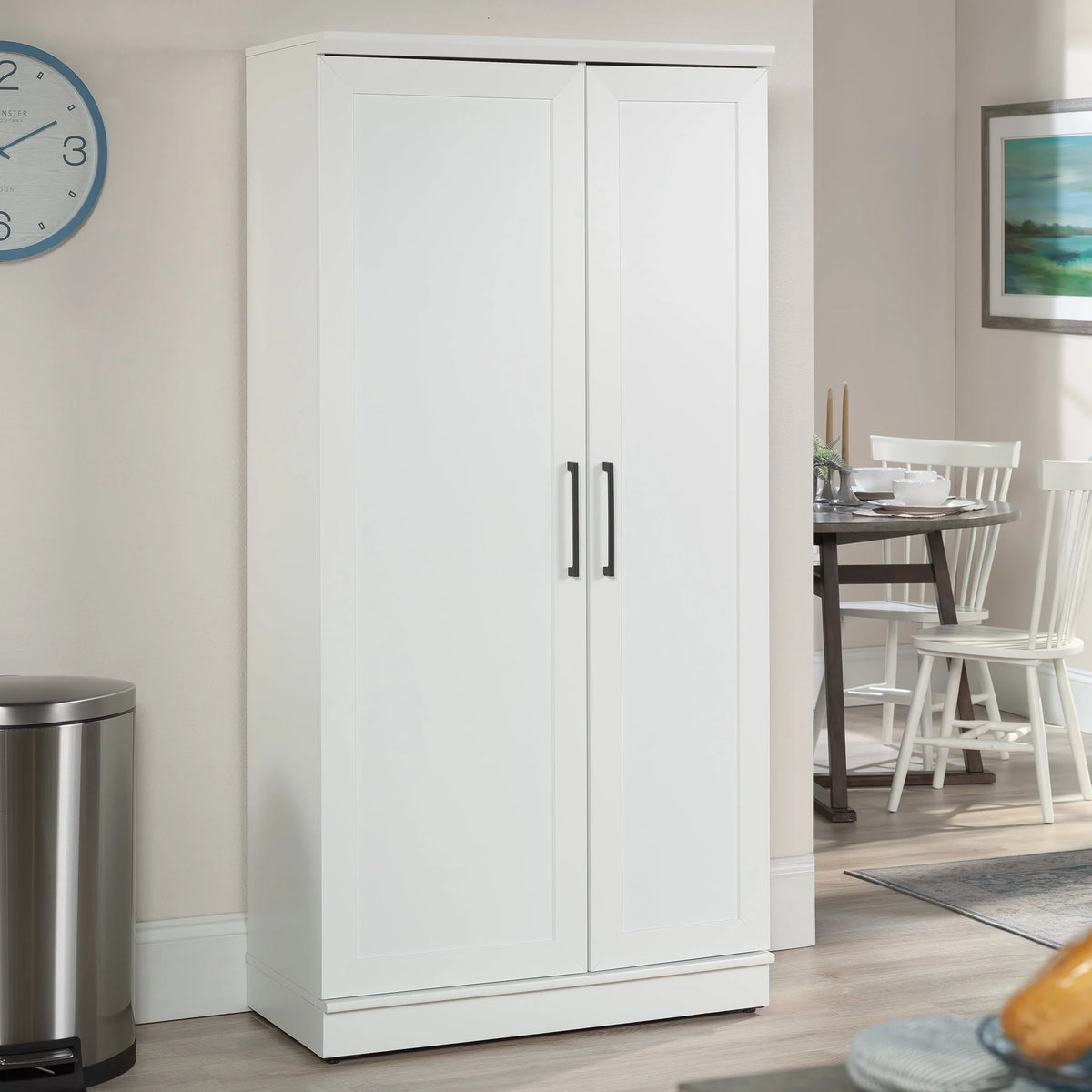 Storage Cabinet E40760