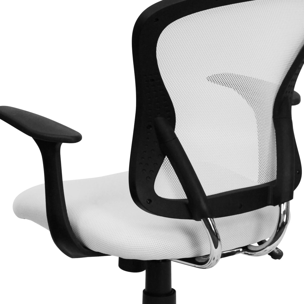 White Mesh Swivel Task Office Chair with Chrome Base and Arms D912819