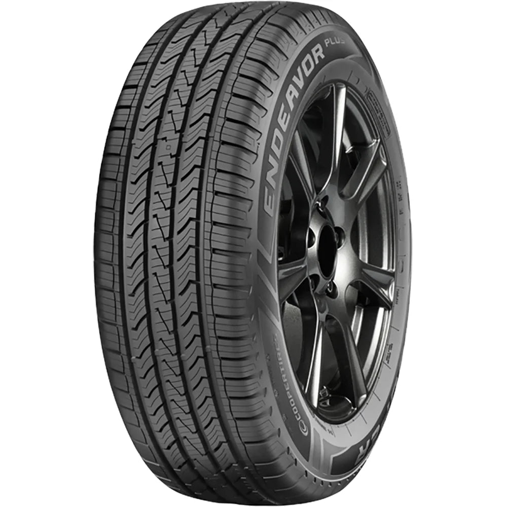 Set of 4 235/65R18 106H All Season Tires X263153