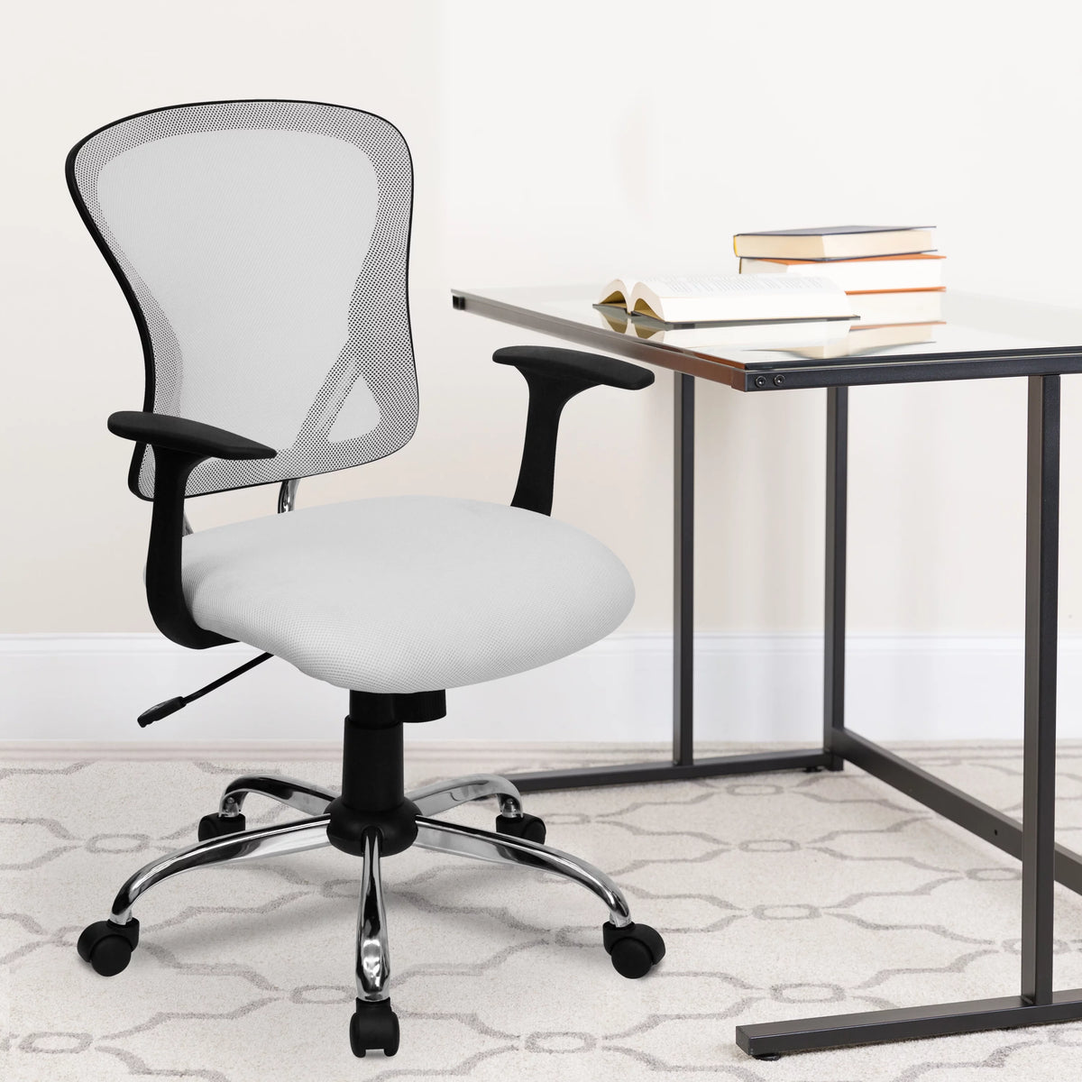 White Mesh Swivel Task Office Chair with Chrome Base and Arms D912819