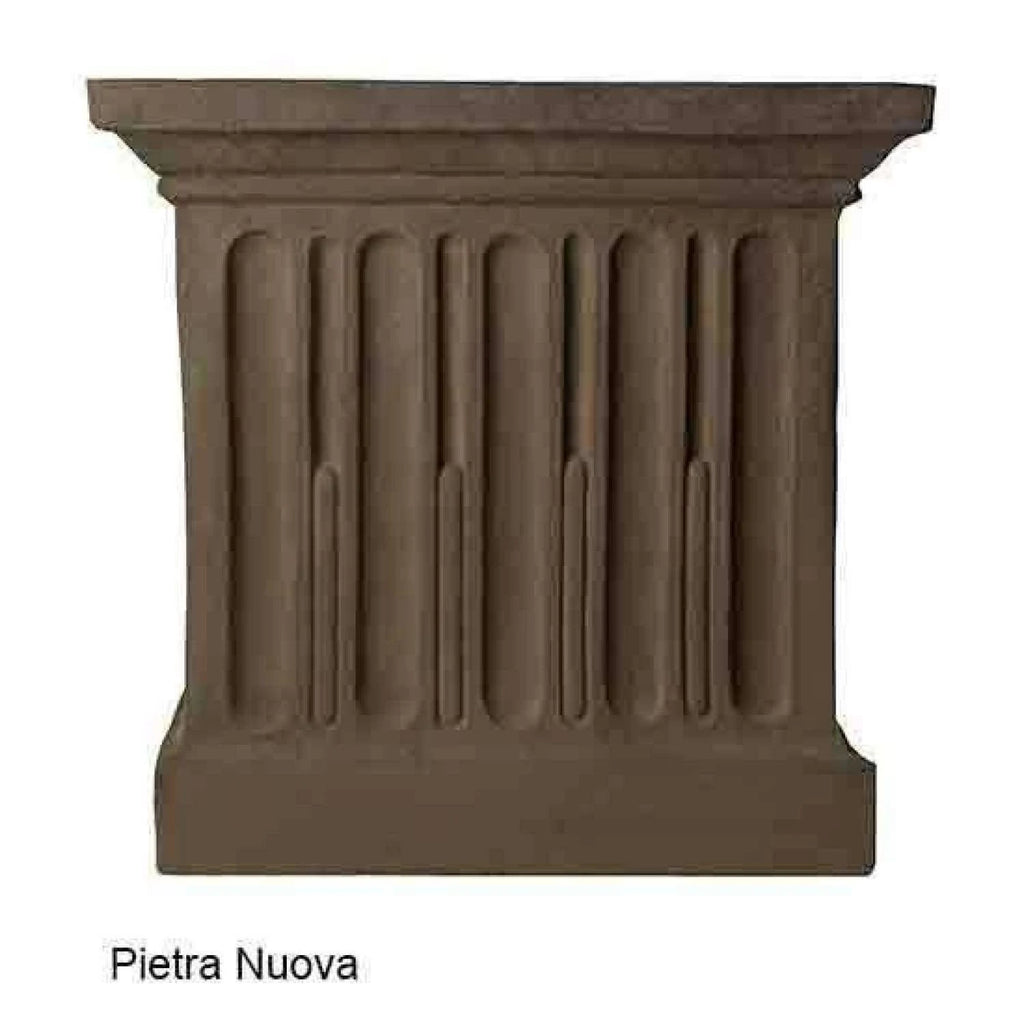 Rustic Urn B497