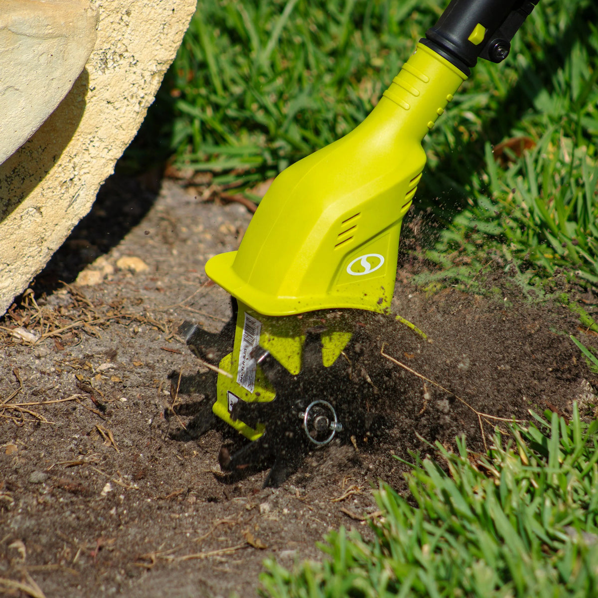 Cordless Telescoping Garden Tiller + Cultivator H46033